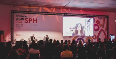 Partilha de experiência com acalabrutinib no Reino Unido