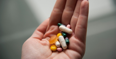 Medicamento mostra redução do risco de progressão ou morte em LLC de 71 %