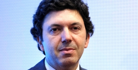 Vantagens dos esquemas de tratamento exclusivamente oral no MM