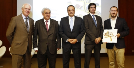 Reportagem | Bolsa de Investigação 2017 em Mieloma Múltiplo entregue ao Dr. Rui Bergantim