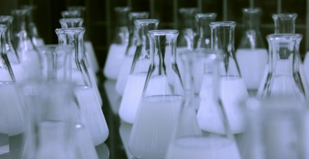Combinação daunorrubicina e citarabina recebe autorização de introdução no mercado para o tratamento de alguns tipos de leucemia mieloide aguda de alto risco
