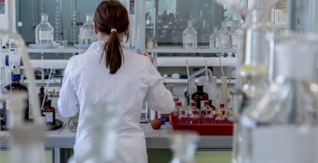 Células estaminais da medula óssea podem atrasar o desenvolvimento e reduzir a gravidade da esclerose lateral amiotrófica